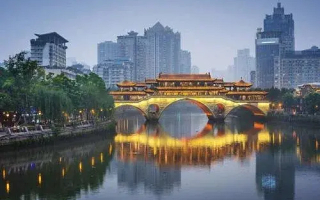 Fengxiang Yaju Hotel