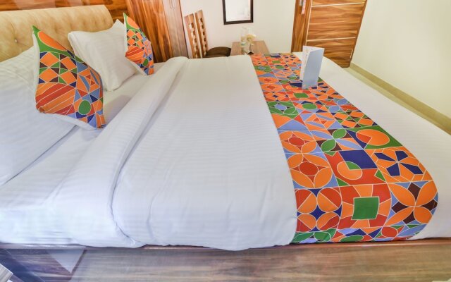 Fabhotel Pearl Suite