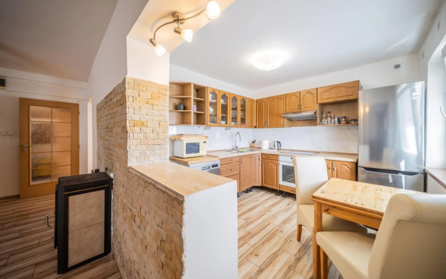 Celý dům s vybavenou kuchyní, koupelna s vířivkou