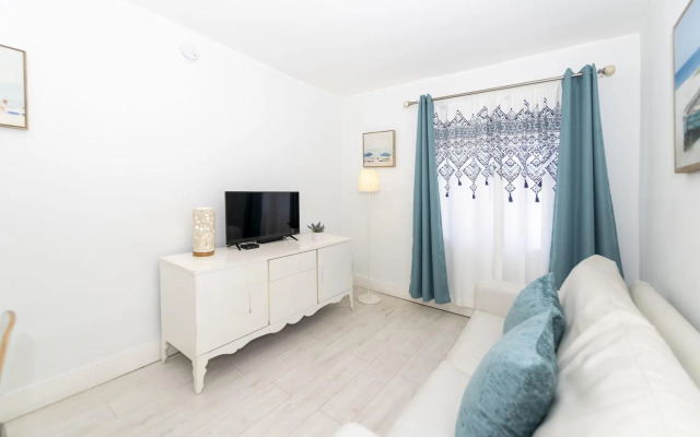 335 Ocean Walk Apartments