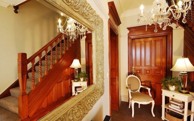 Hilton House