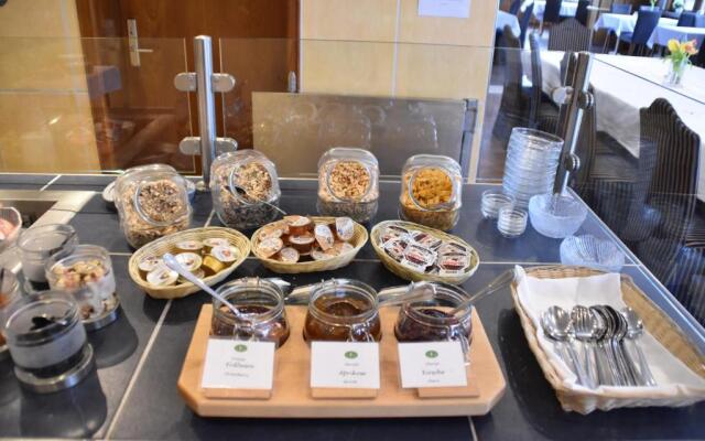 Wellness & Golf Appartment 5.9 ( Apartment Bär)