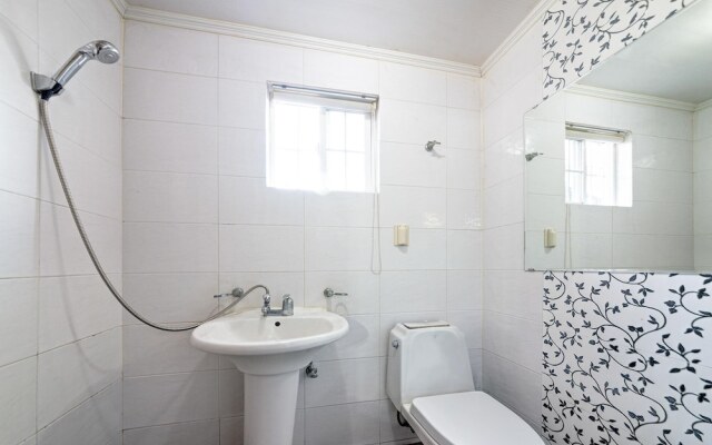 Ganghwa Izba Pension