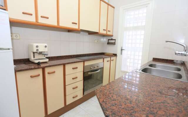 Apartamento Luminoso Para 6 Personas en Cambrils