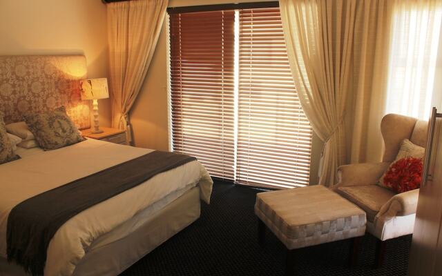 12 Calypso Mansion Self catering