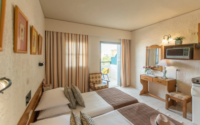 Dedalos Hotel