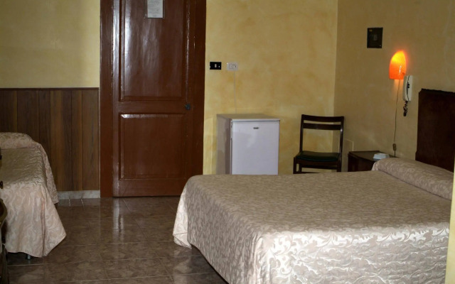 Hotel Touring