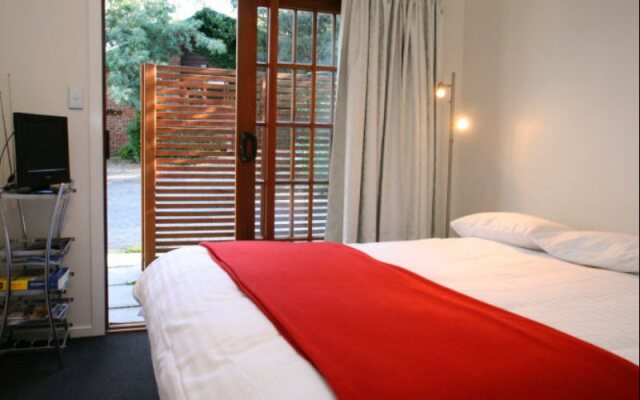 Hideaway Studio Accommodation