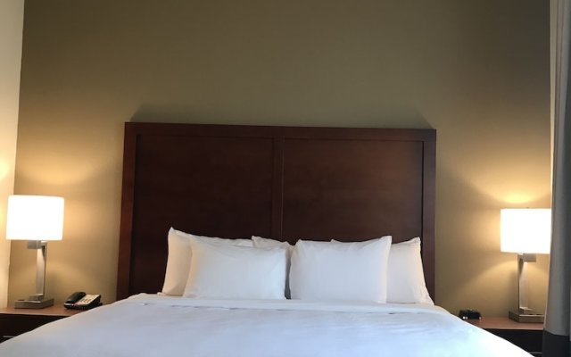 Mainstay Suites Fort Campbell