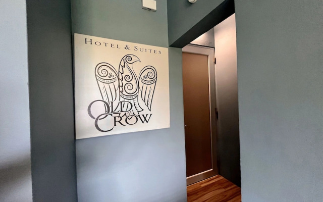Old Crow Hotel and Suites