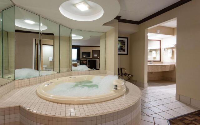 Quality Inn & Suites Quakertown - Allentown