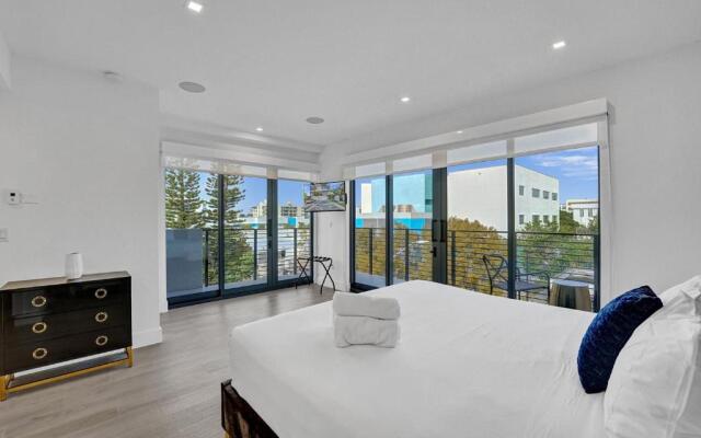 Up East Townhomes by Nomada Residences