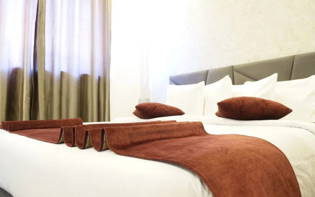 Twins Downtown Hotel