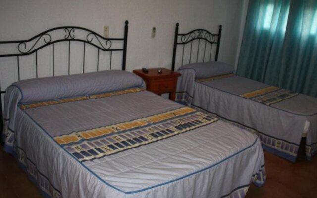 Hostal Tamarindos