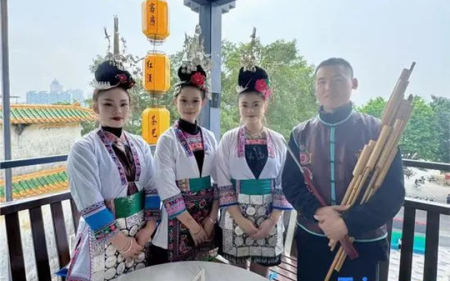 Star Lake Lanyue Song Culture Guesthouse (Zhaoqing Qixingyan Scenic Area)