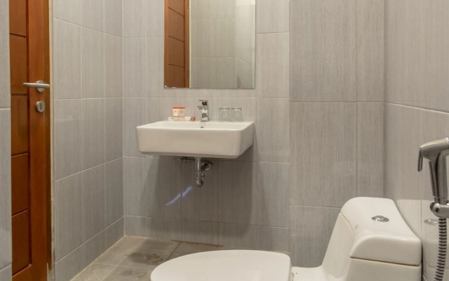 Capital O 436 Raz Residence