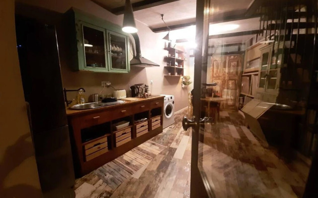 Stunning 2-bed House in Beautiful Area of Lisboa