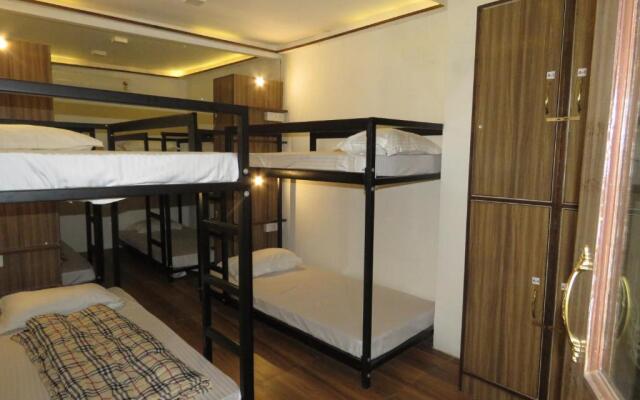 Comfort Stay Hostel