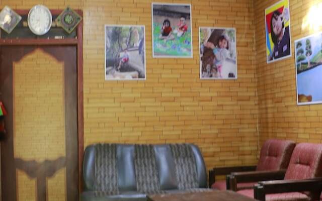 Homestay Cak Edi - Hostel