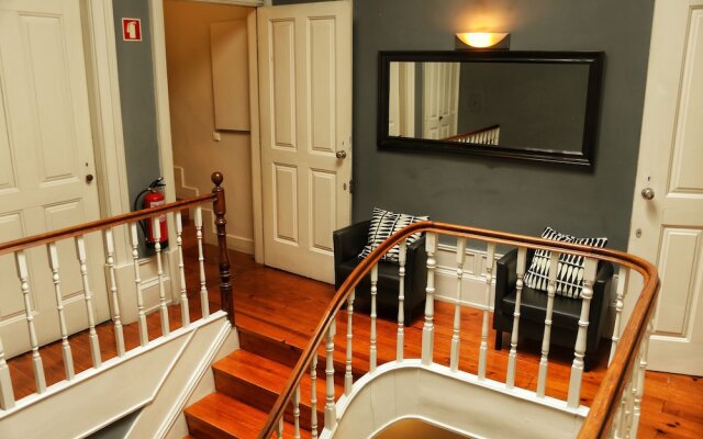 Paraty Alojamento Local