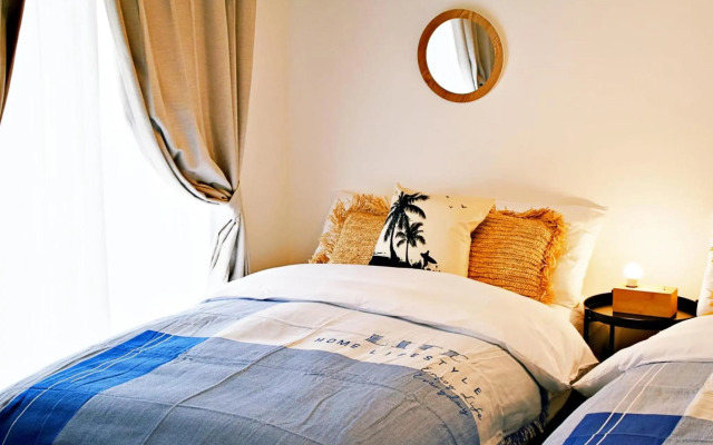 オーシャンテラス瀬底 Room302