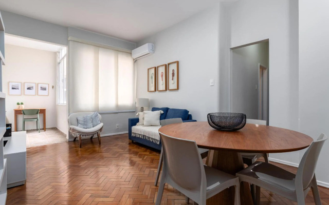 Pineapples PM203 - Moderno apartamento em Ipanema