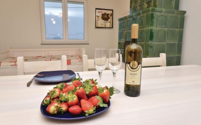 Awesome Home in Kosljun With Wifi and 7 Bedrooms