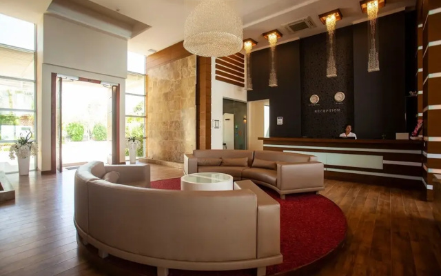 Karya Family Resort Hotel