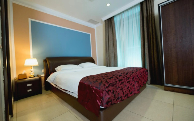Laguna Hotel Suites