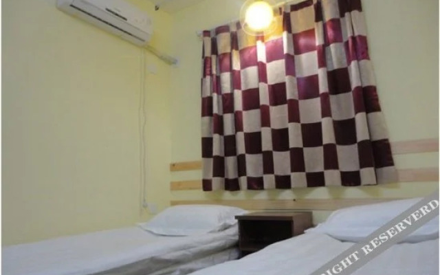 Linjia Hostel