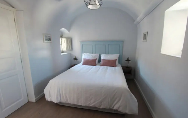 SV Mansion Oia