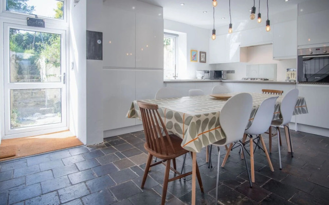 Ty Golau - 3 Bed Holiday Home - Pembroke