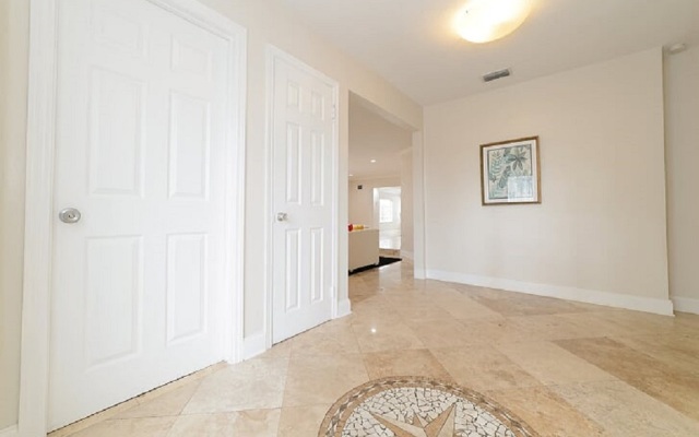 Casa Ria Luxury House w Private Pool Near Aventura Mall