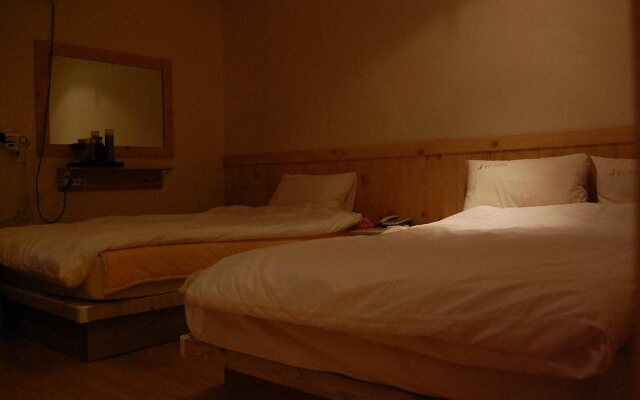 Jangsu Spa Hotel