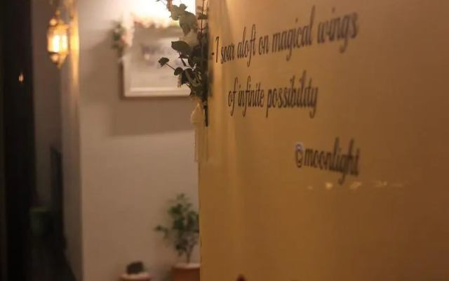 Le Mong Hotel