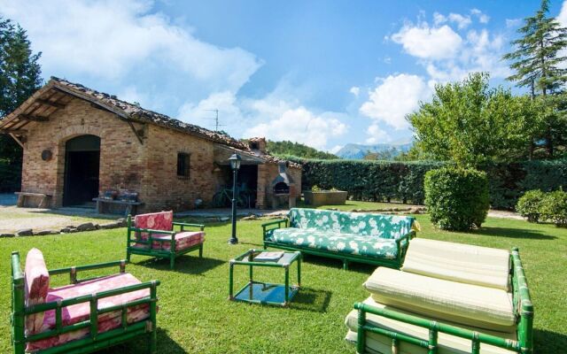 Spacious Holiday Home With Swimming Pool