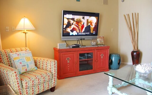 WhiteCaps 203 by RedAwning