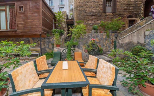 Stone Hotel Istanbul