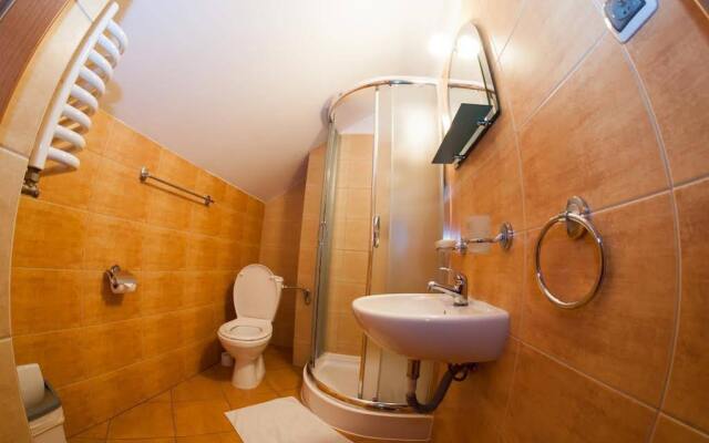 Hotel Marand
