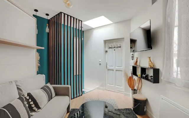 Cosy Apartment With 2 Rooms in Marais