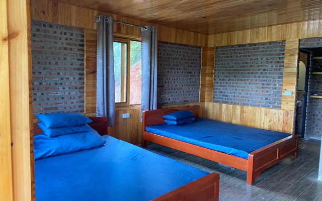 Ta Phin Homestay