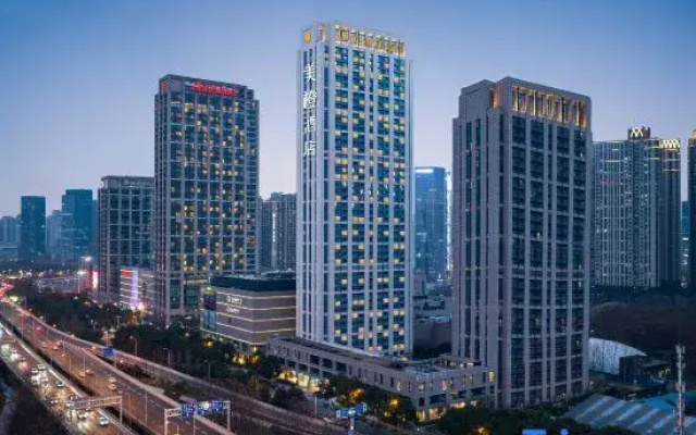 Orange Hotel