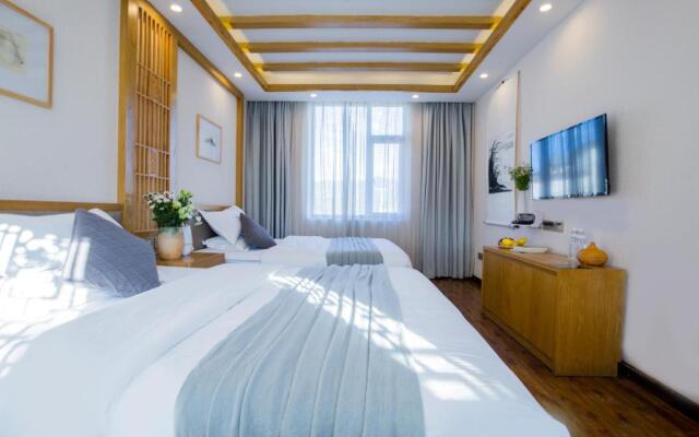 Lijiang Gemmer Hotel