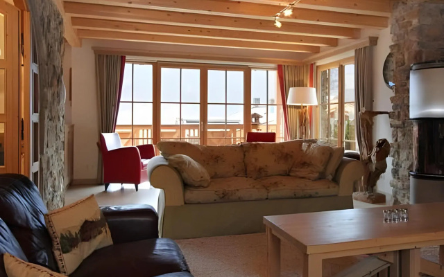 Avenida Panorama Chalets by Alpin Rentals