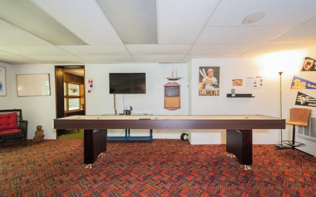 Just Around the Dilly