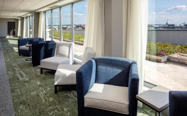 Holiday Inn Express Washington DC Downtown by IHG