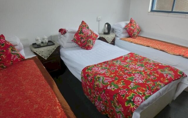 Pingyao Xiaocheng Renjia Inn