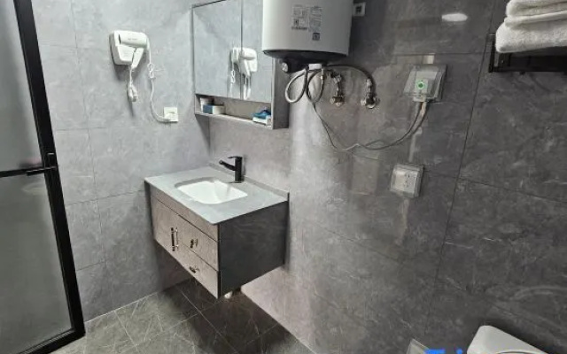 Jinxiu Apartment (Zhongshan Gangkou Town Wanminhui) – Bathroom – Zhongshan