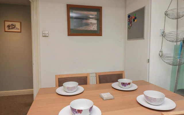Flat 1