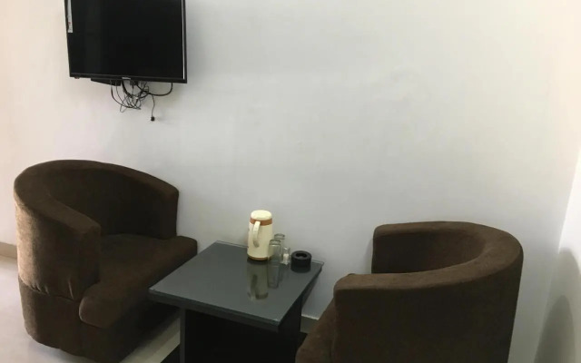Roop Shree Hotel